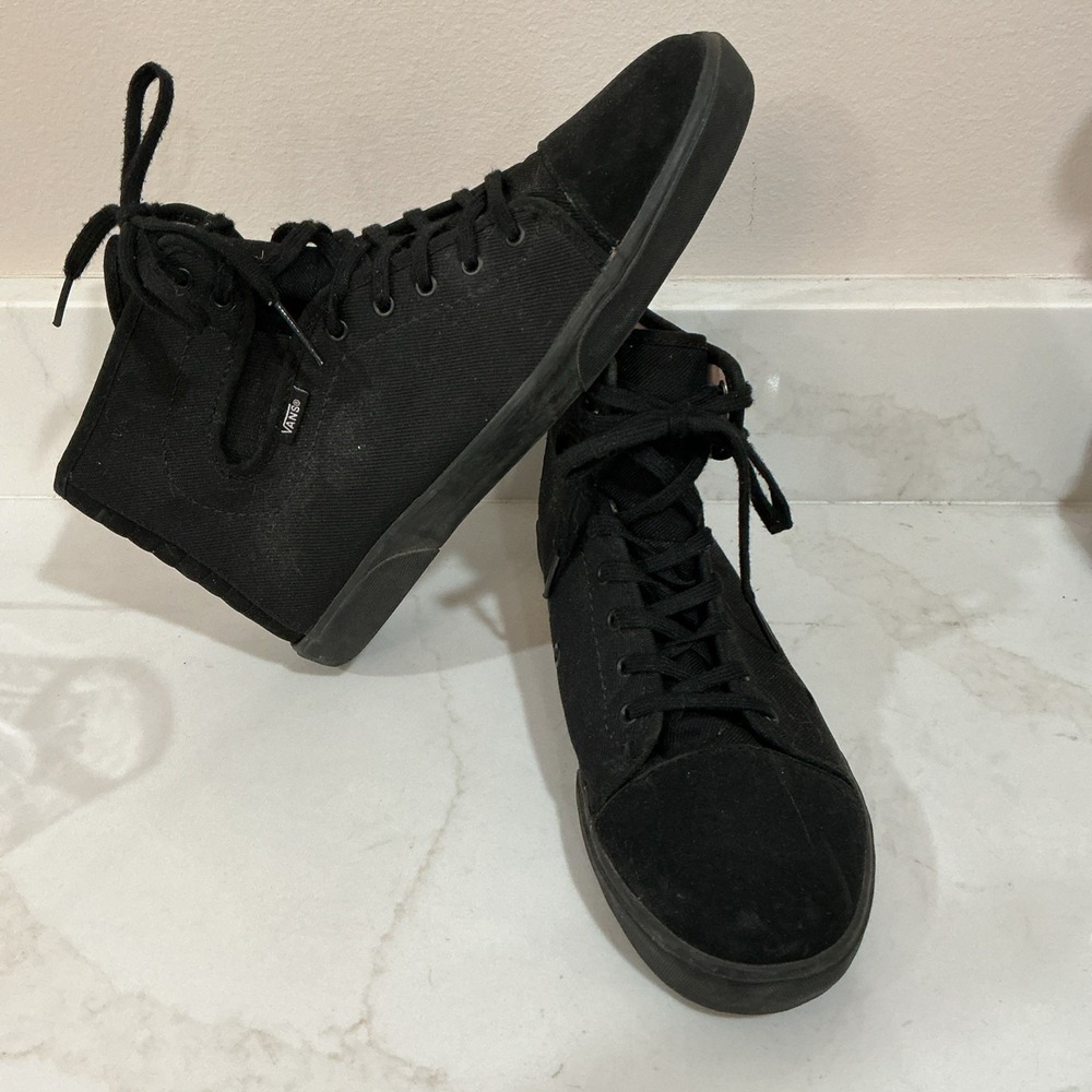 Vans  Classic Canvas & Suede High Top Shoes  Women 9 Black Sneakers
